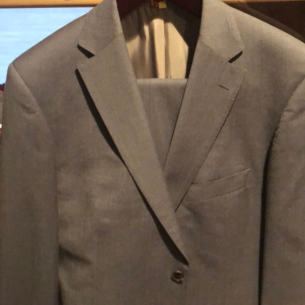 Men’s suit
